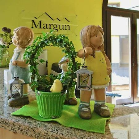 Appartamento Residenza Chesa Margun 56-4 By Interhome Surlej